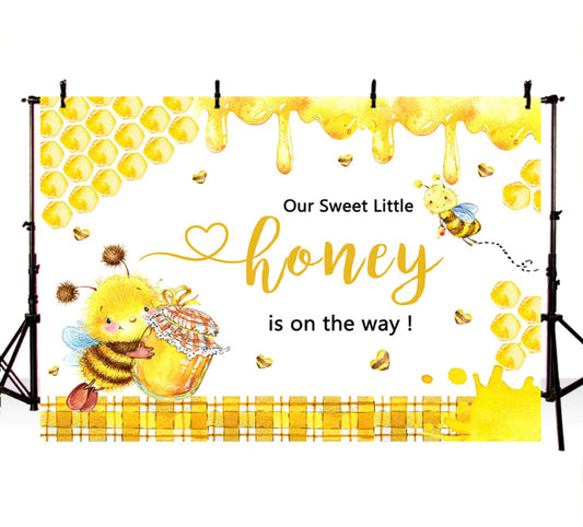 Honey is on the way Backdrop (Material: Vinyl)