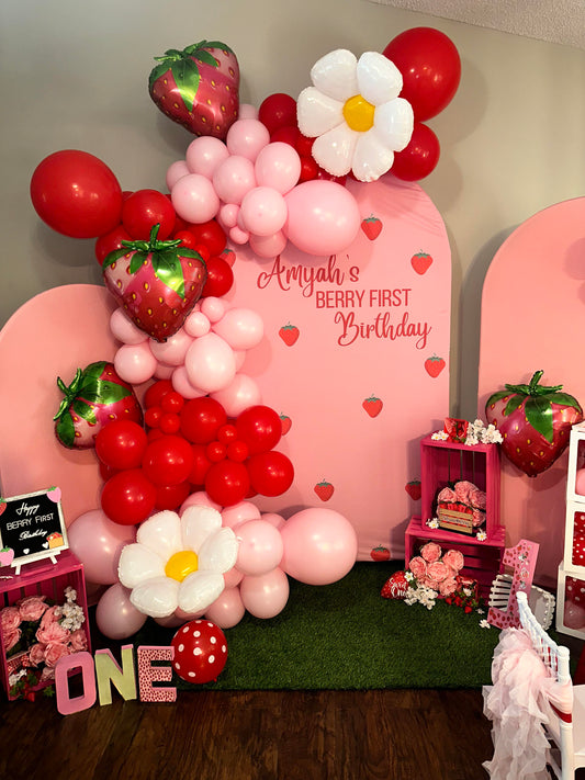 Strawberry Arch Wall Covers (Material: Polyester)